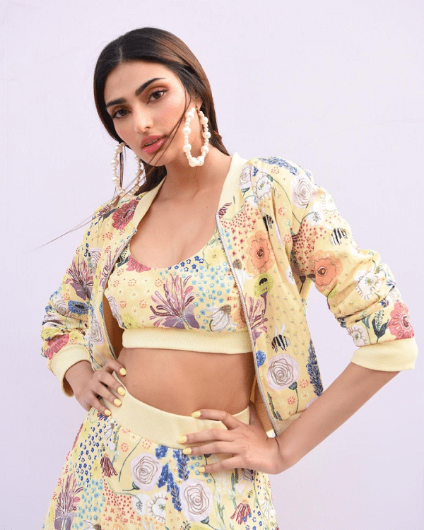 Athiya Shetty Biography